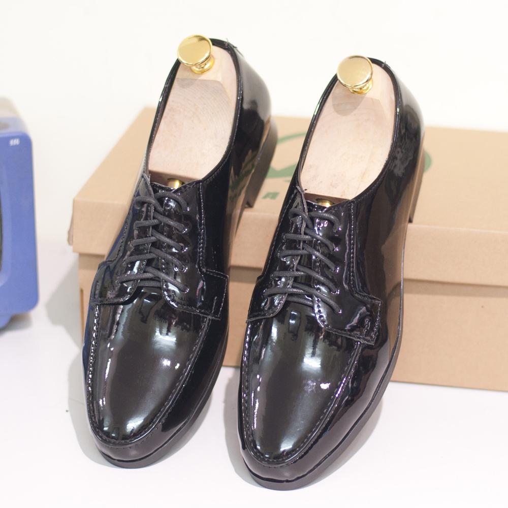 Men's shoes