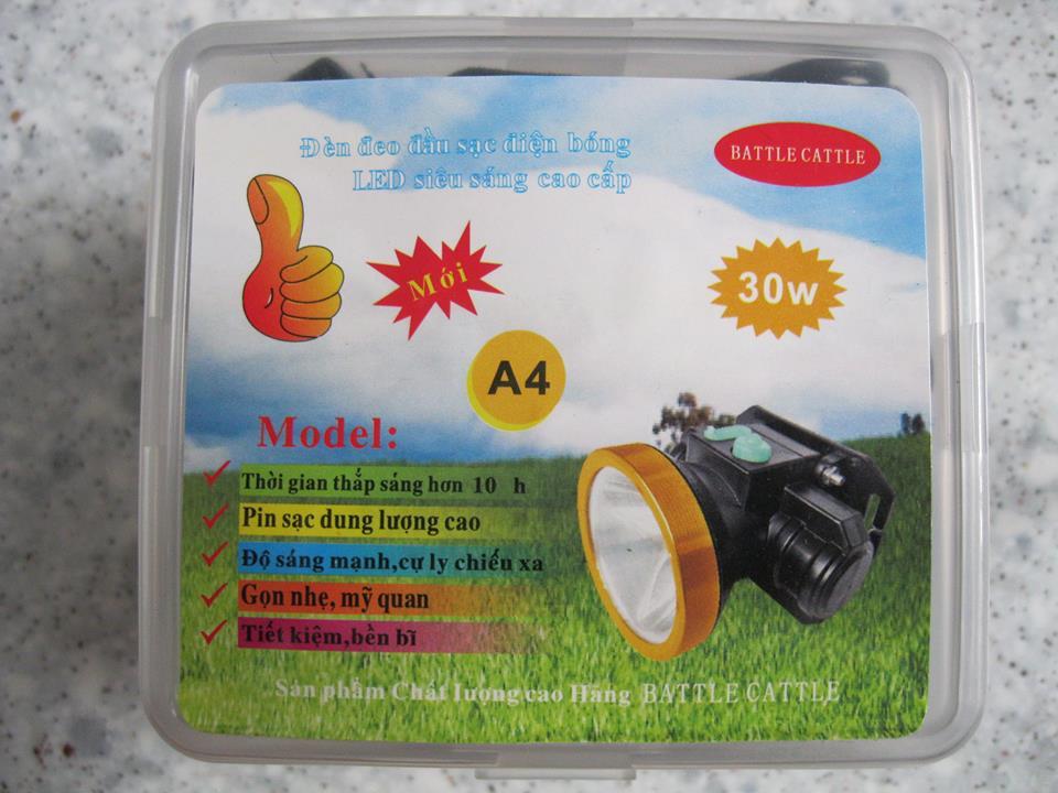Đèn pin đội đầu siêu sáng ( 30W Kèm sạc)