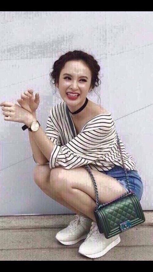 Áo Sơ Mi Nữ Kẻ Sọc Cổ Chữ V
