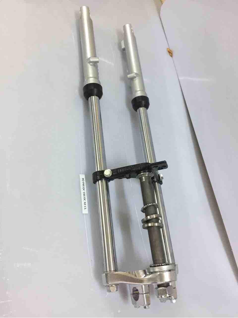 Bộ phuộc trước CL Châu Âu .TAY THỎ ĐEN