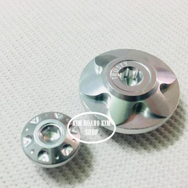 Ốc mâm lửa trang trí xe Exciter,Sirius (màu Bạc) kim hoàng kim