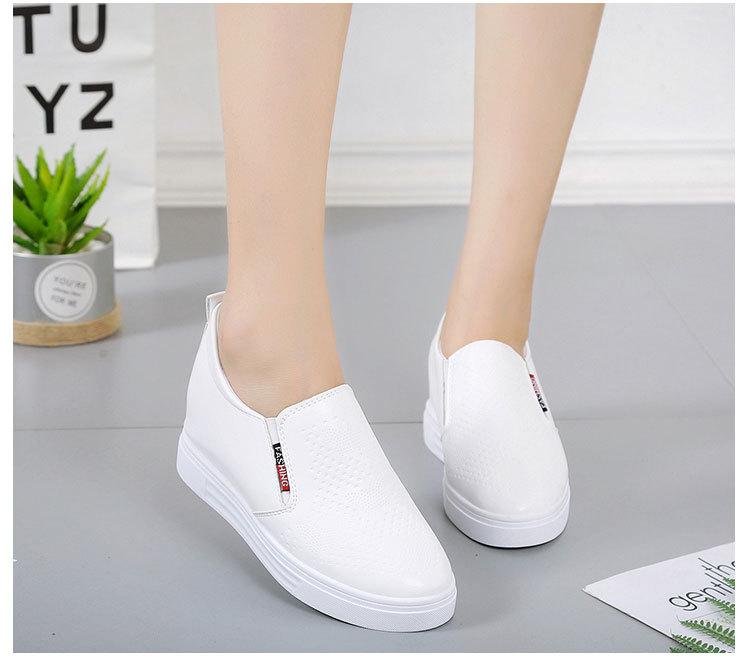 Giày slip on độn đế da chấm 6251 Gokichi