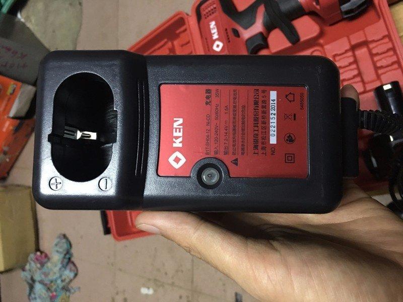 Máy khoan pin Ken BN6109