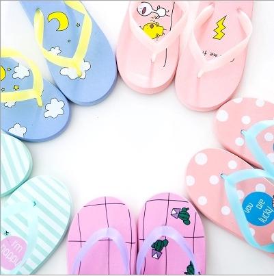Dép nữ xỏ ngón đi biển