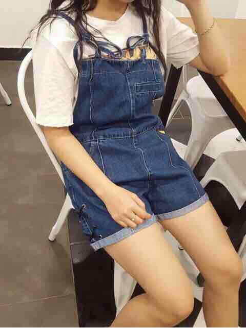 Quần yếm jean đan dây xinh