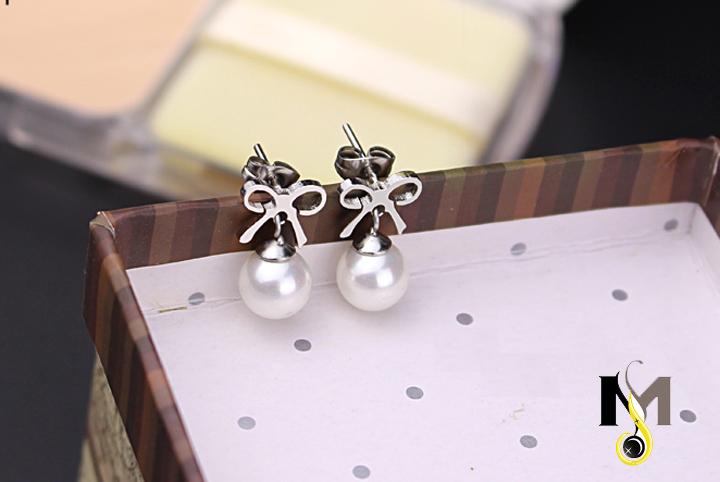 Bông tai Inox nữ Hình chiếc nơ - Ngọc trai