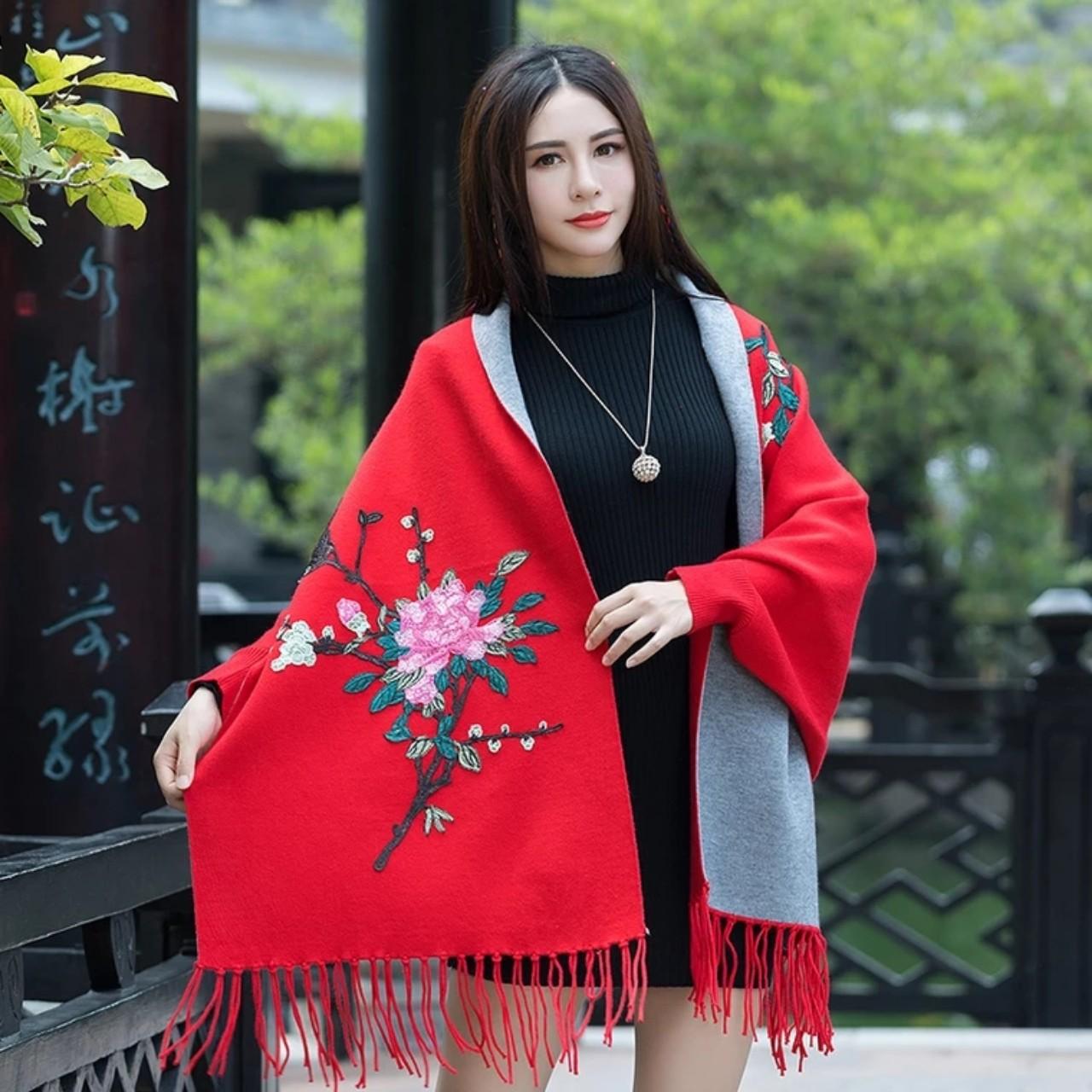 Áo choàng len thêu Quảng Châu