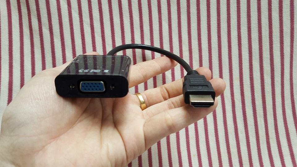 Cáp HDMI ra cổng VGA  Cable HDMI to VGA