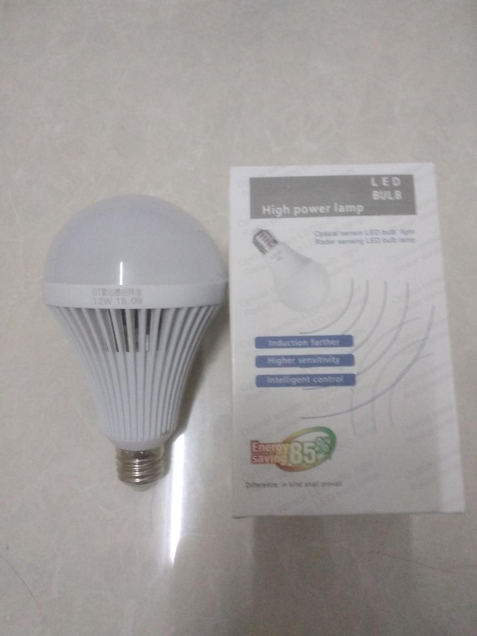 Bóng đèn cảm ứng rada 12w chuyển động thông minh