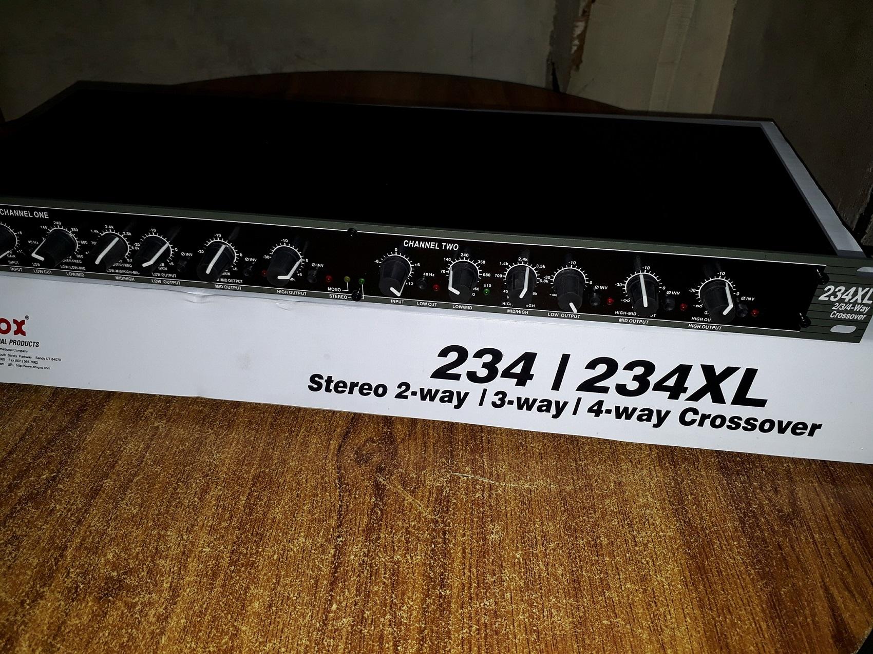 PHÂN TẦN CROSSOVER DBX 234XL-LOẠI 1