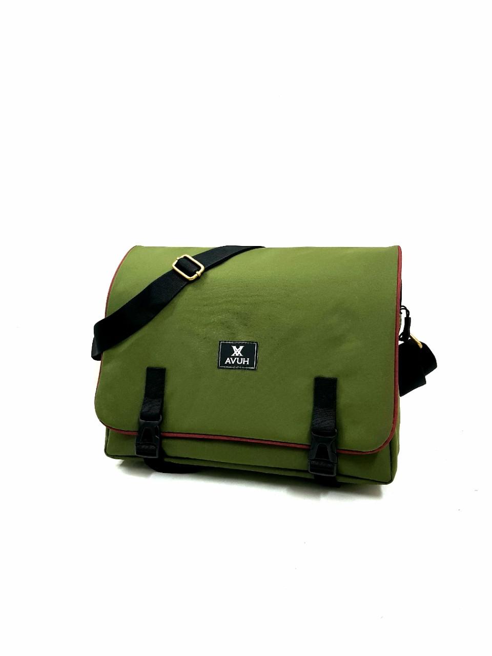 [HCM]Túi đeo chéo thời trang nam nữ công sở AVUH(Size 27x37)