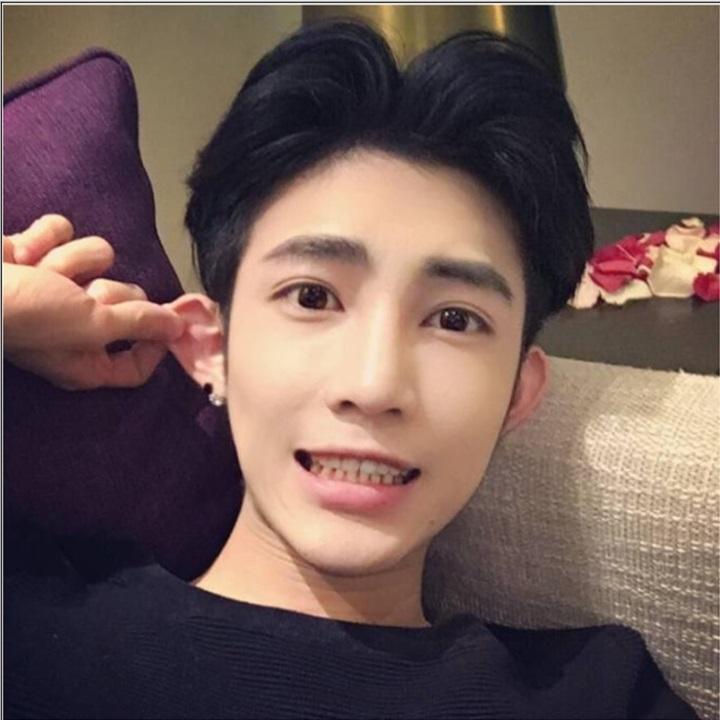 Tóc giả nam nguyên đầu,tóc giả nam cao cấp làm bằng tơ mềm mượt như tóc thật (màu đen) + tặng kèm lưới