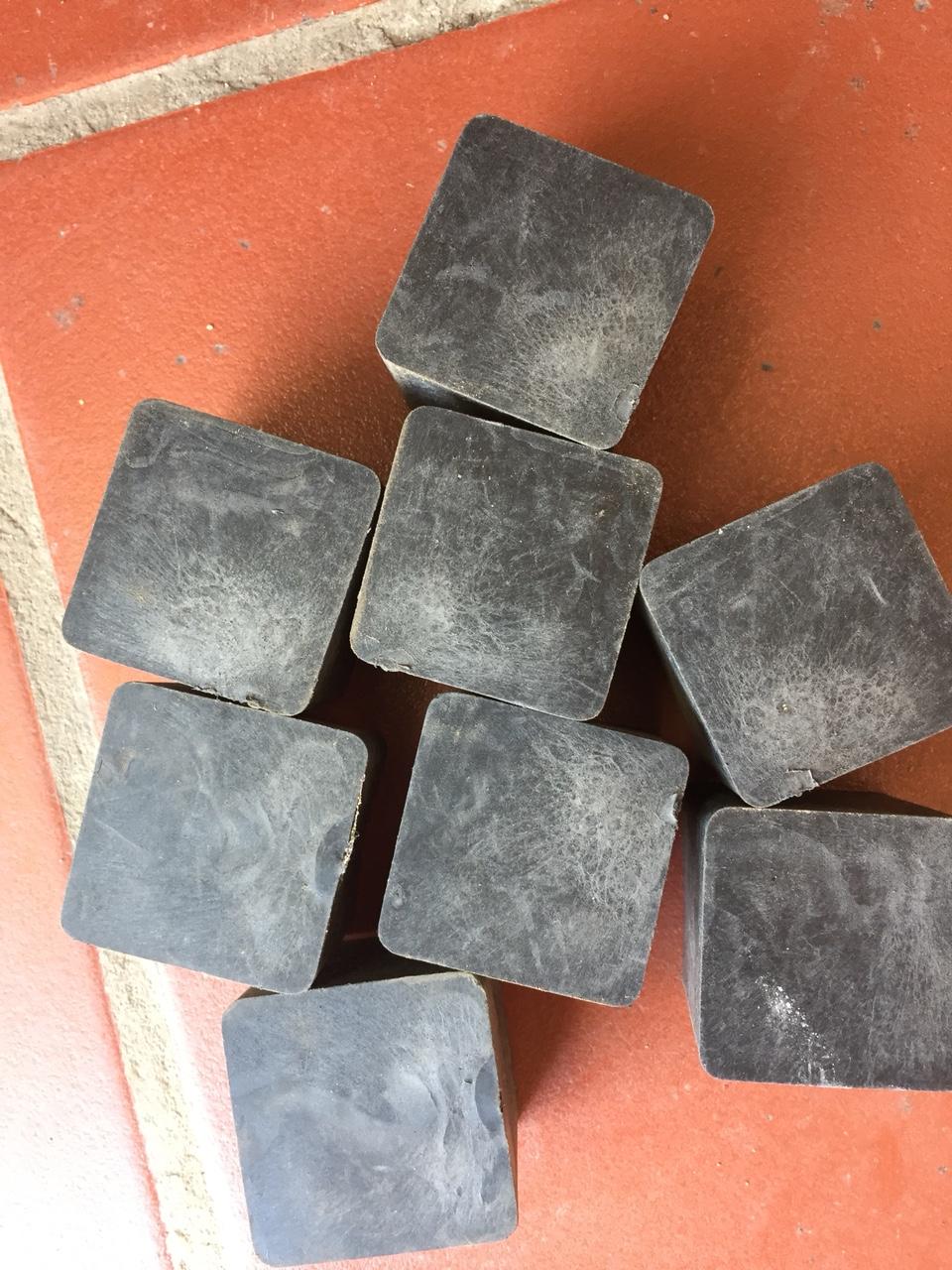 Bộ 32 Nút bịt nhựa ngoài sắt hộp vuông 40x40mm; Nắp chụp nhựa; nút chụp nhựa; đầu chụp nhựa; nút bịt nhựa; đầu bịt nhựa ống hộp vuông 40mm