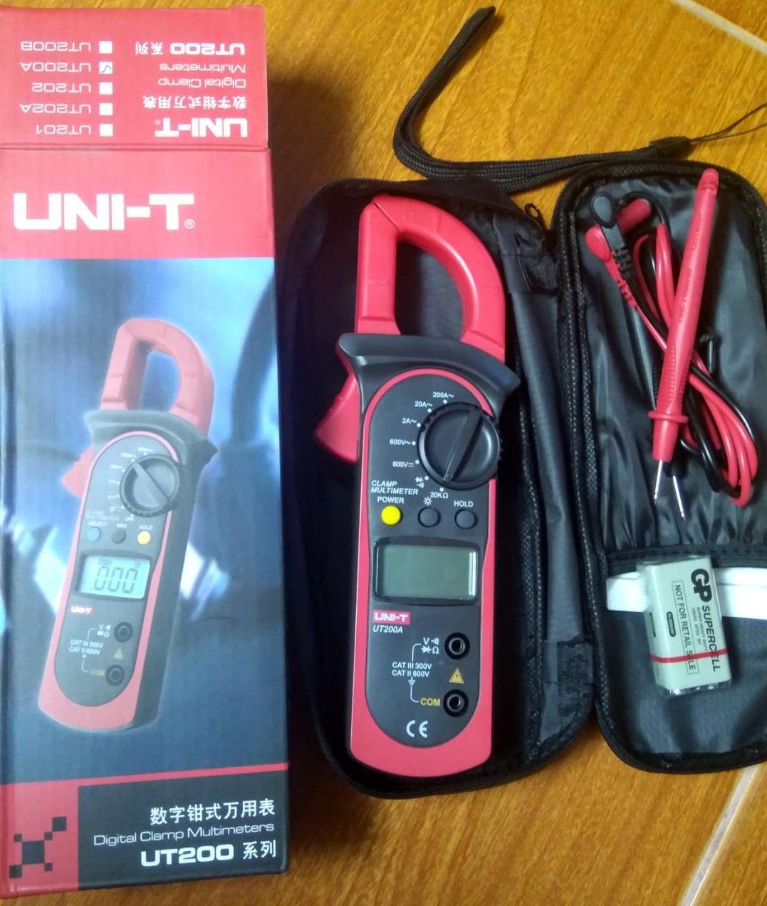 Đồng hồ Uni-T UT200A