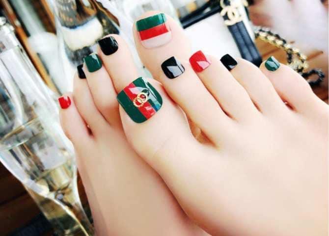 Hộp 24 Móng chân giả , nail giả , móng giả C24 (kèm keo dán)