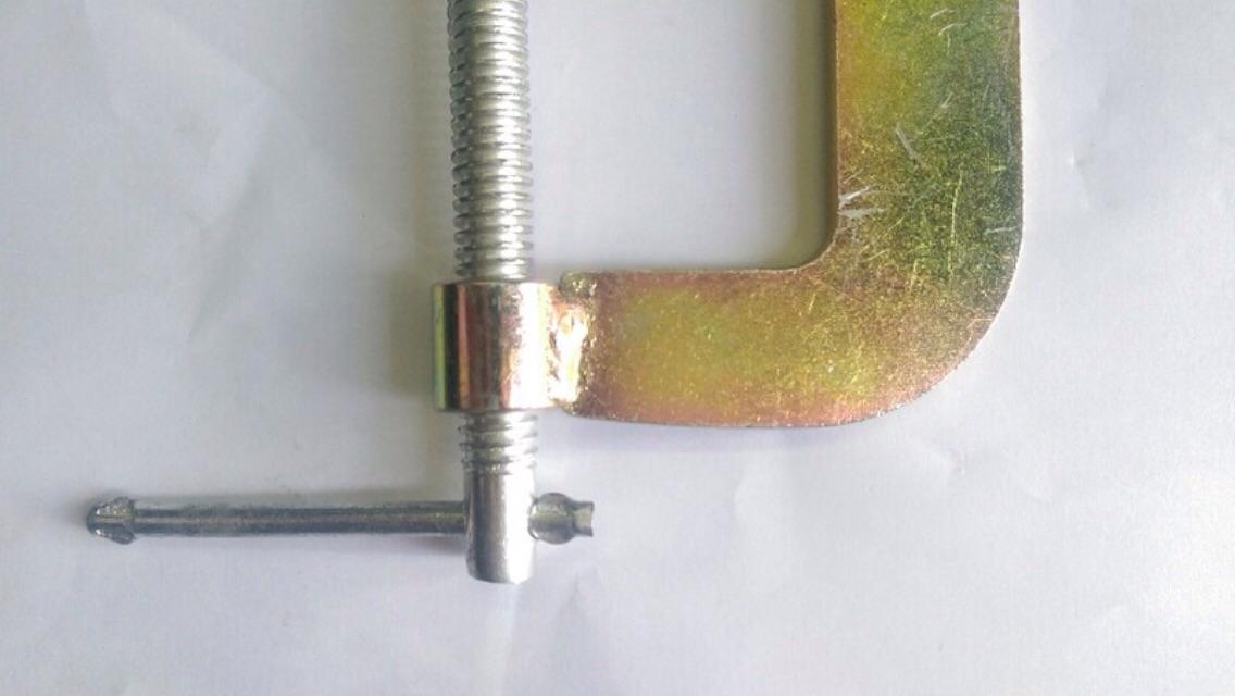 Cảo chữ C mở max 130mm