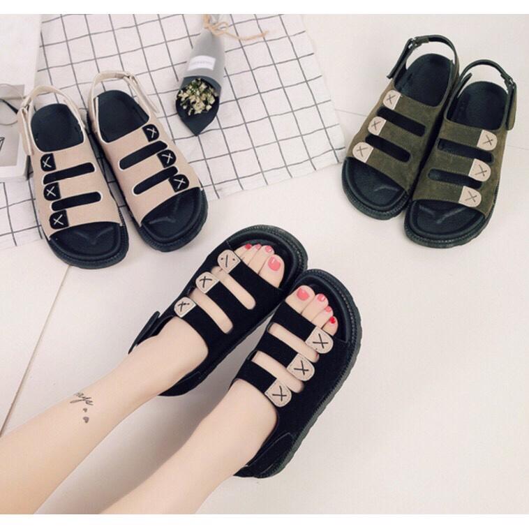 Women's Student Sandals with 3 Horizontal Straps 9Xar, Retail Product, Size0