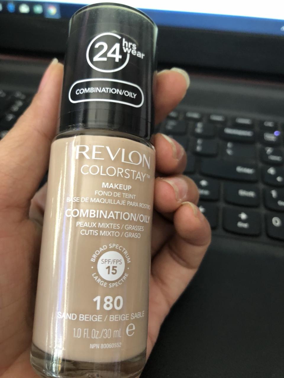 KEM NỀN REVLON COLORSTAY BUFF