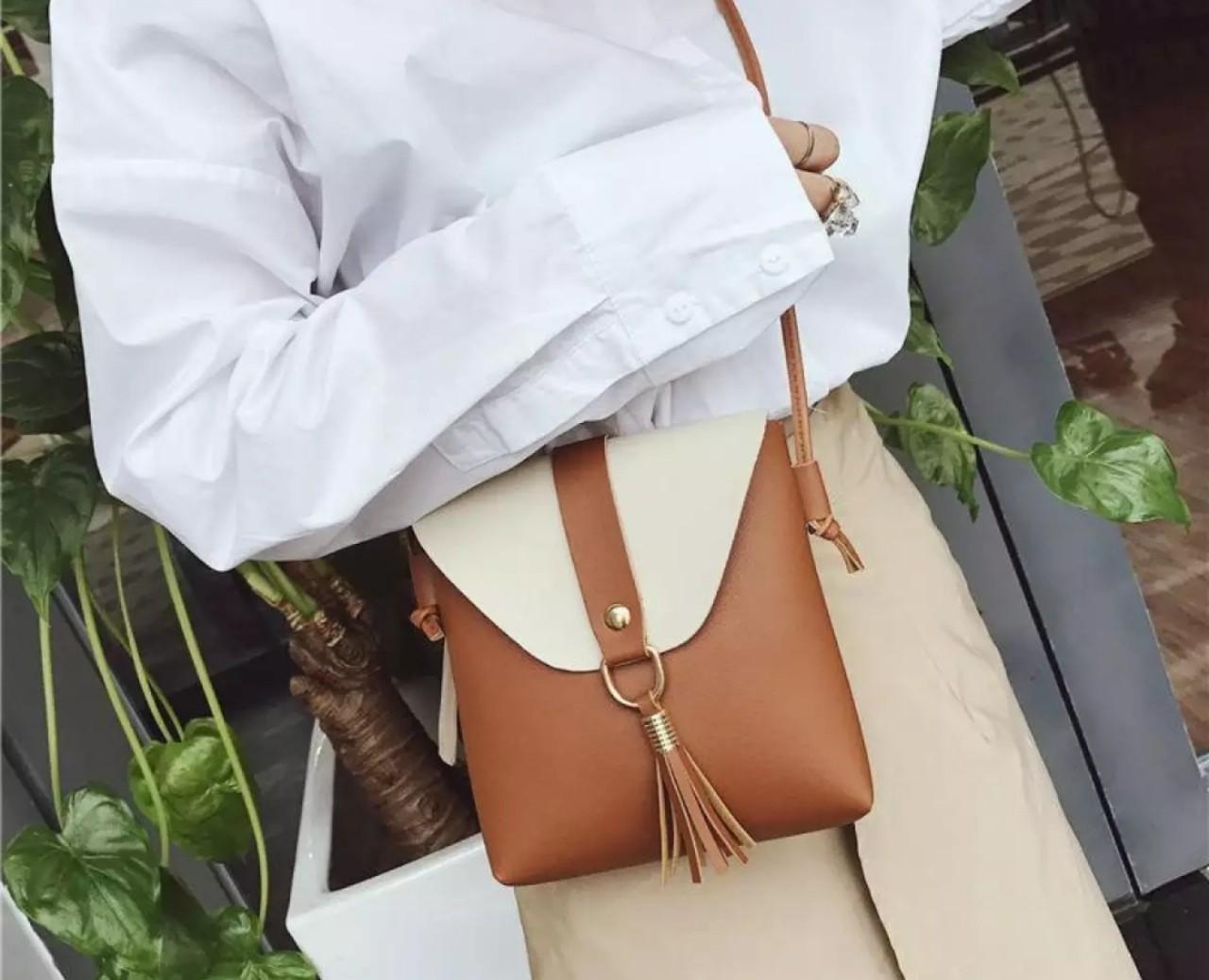 Túi nữ đeo chéo thời trang