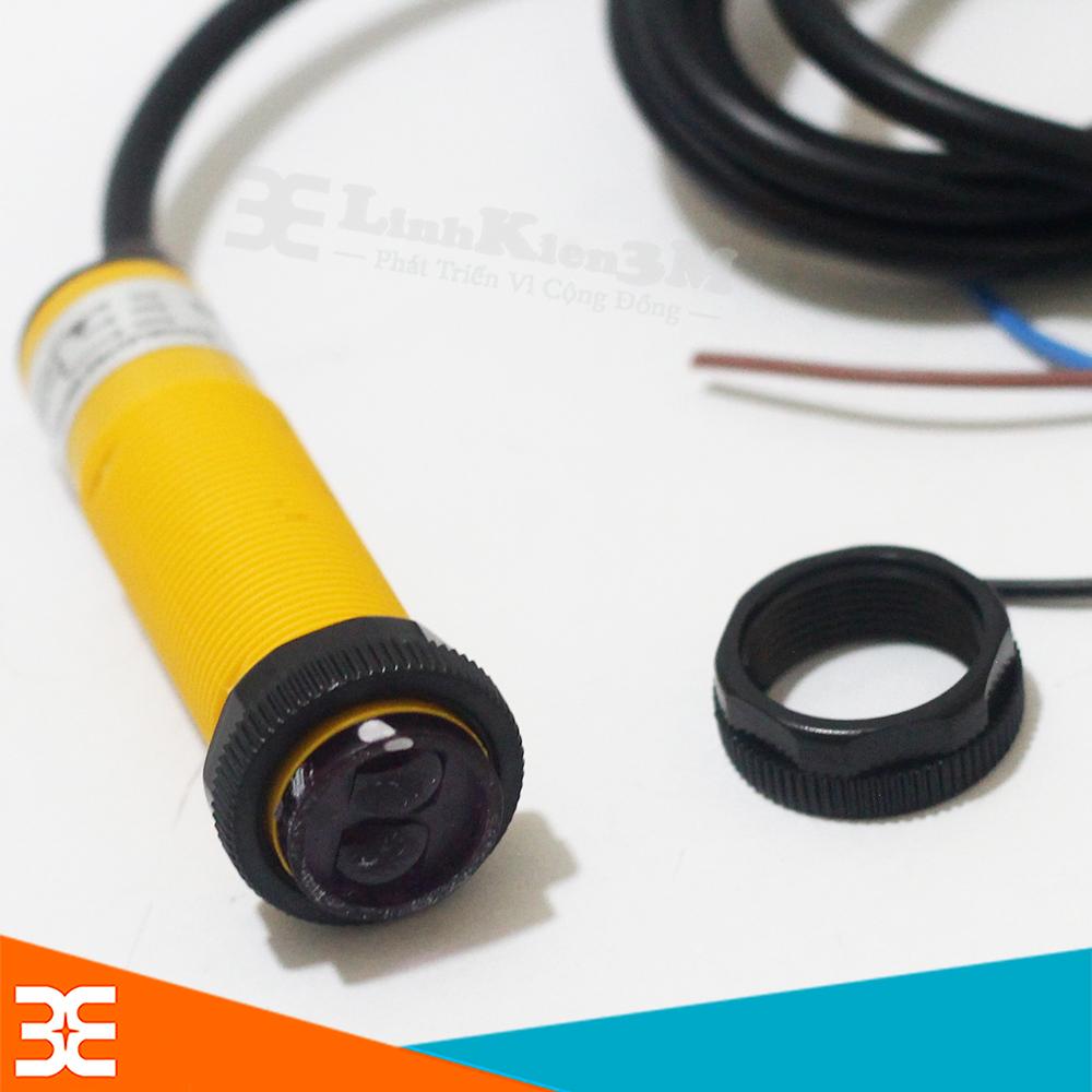 Cảm Biến Khoảng Cách 30Cm Omron E3F-DS30B4 (PNP)