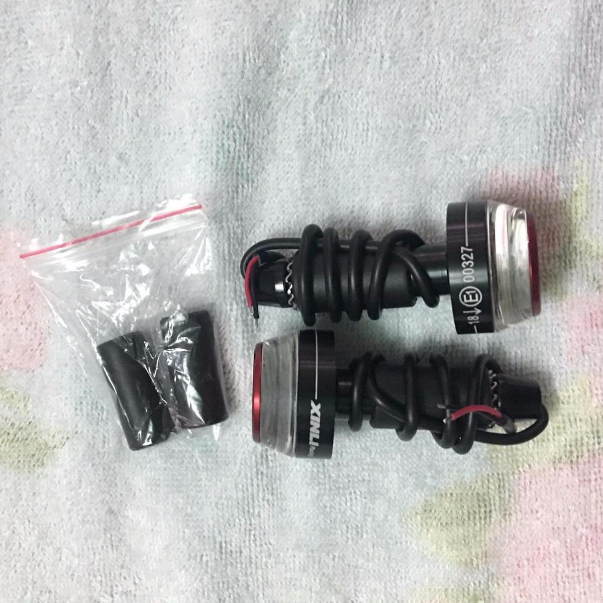 Gù tay lái đèn Led gắn xe máy,moto