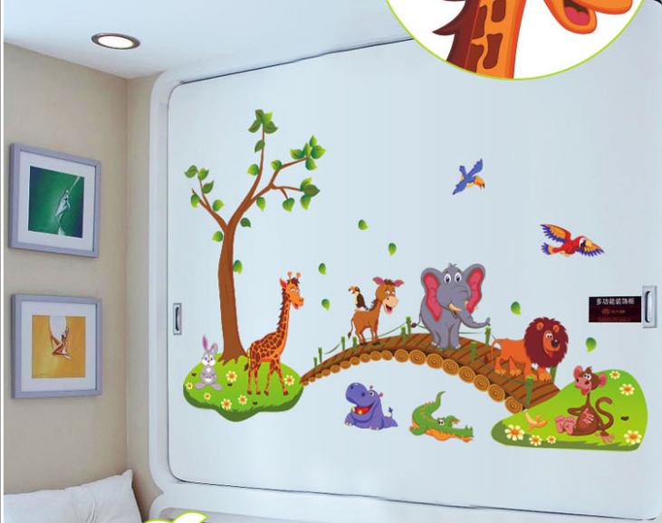 Decal dán tường Thú rừng qua cầu ABC1041-69