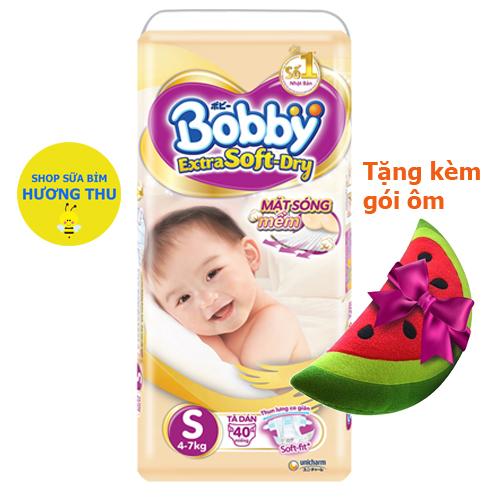 Tã/Bỉm Dán Bobby Extra Soft Size S 40 miếng (dành cho bé 4 - 7 kg), tặng kèm gói ôm hoa quả