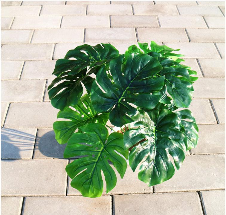 Artificial flowers Monstera bonsai trendiflower plant New flowers pattern catch the trends. the fake plants are identical to real plants.