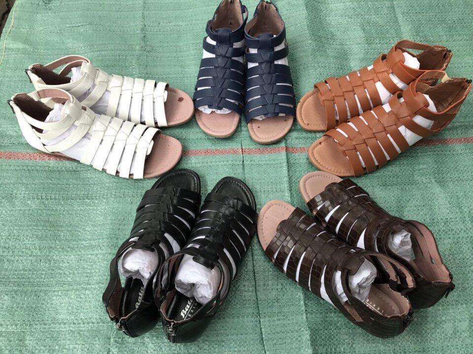 Sandal rọ khóa kéo BATA (Xanh đen)