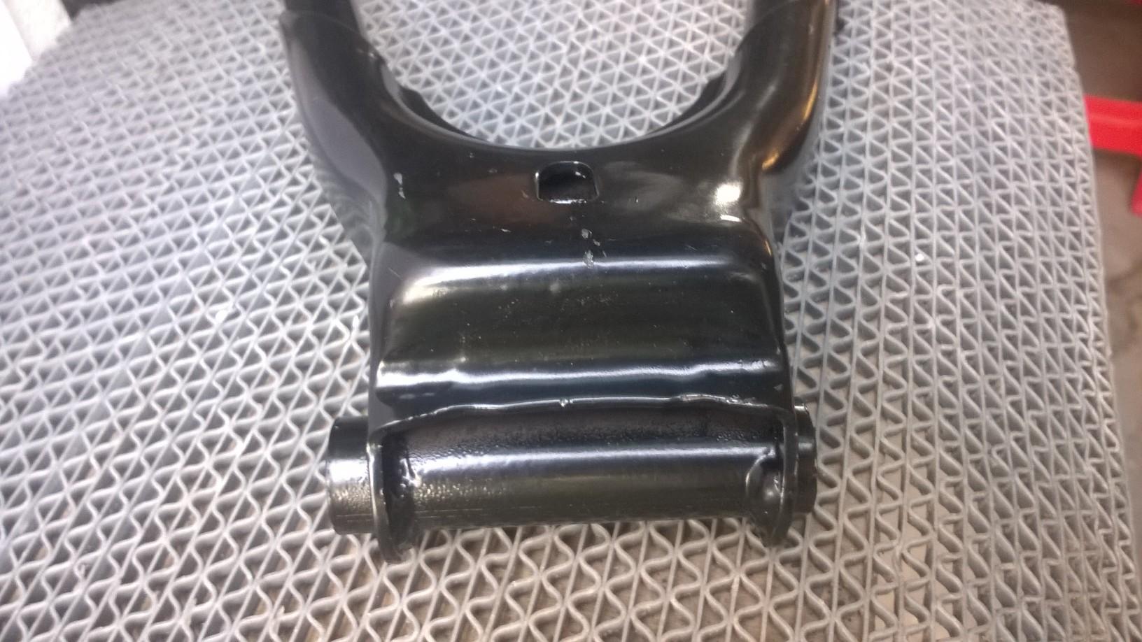 chống đứng (chống giữa) xe honda 67