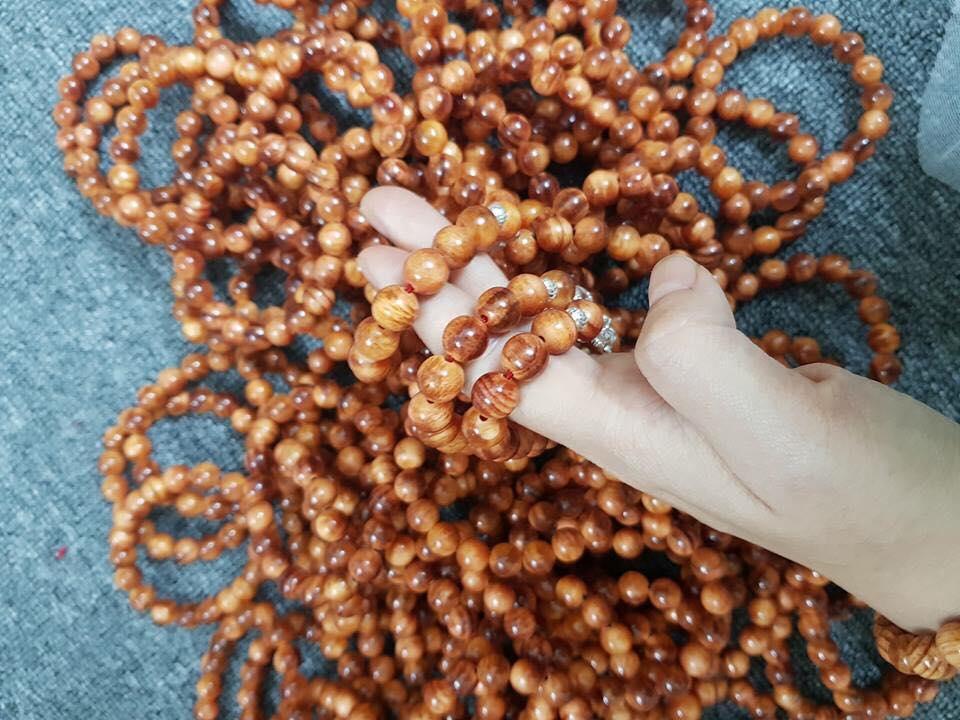 Vòng Tay Gỗ Huyết Long 10 Ly