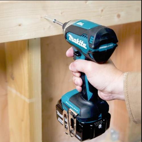 MÁY BẮT VÍT DÙNG PIN MAKITA DTD146RFE