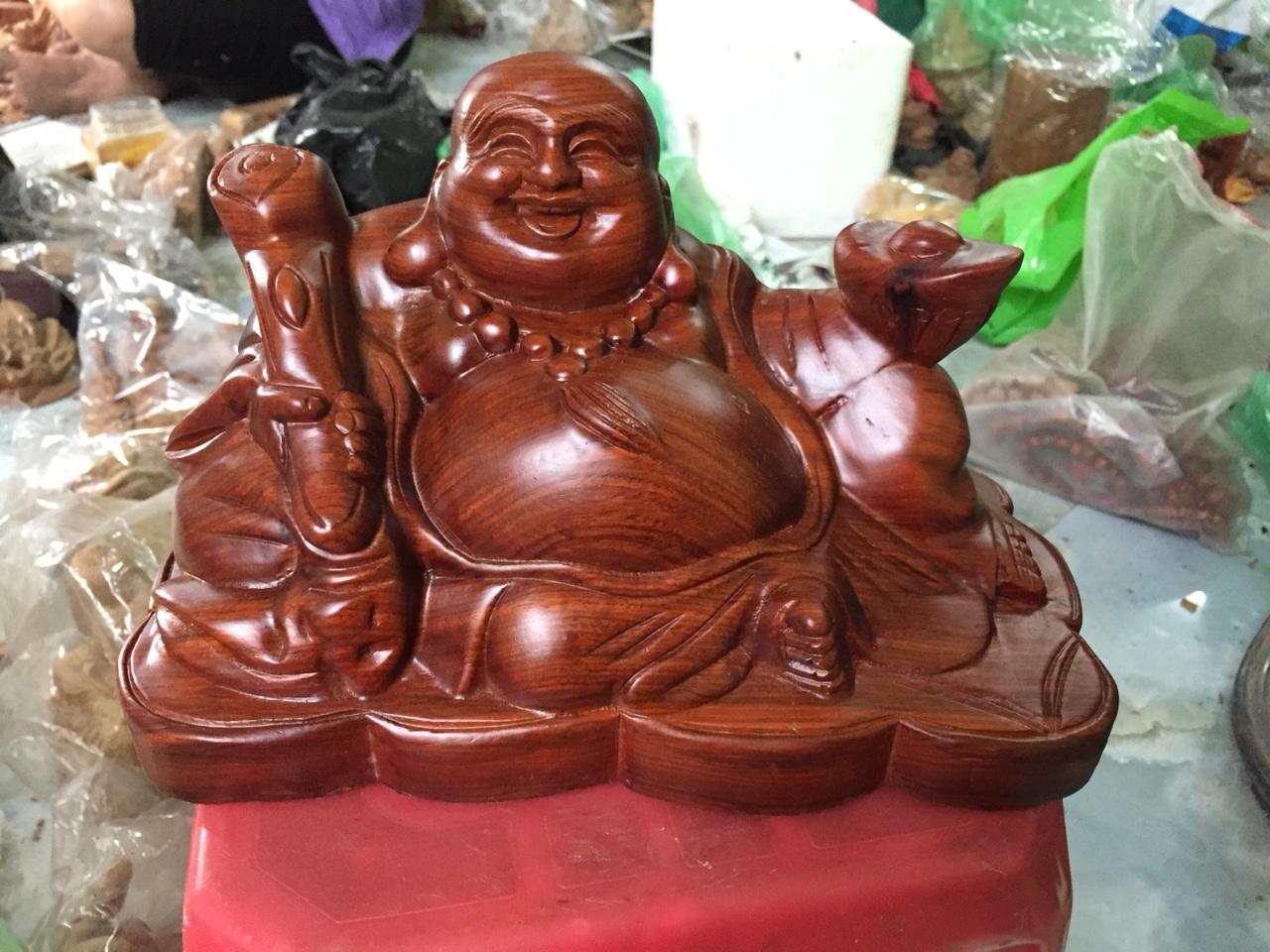 Tượng Di lặc bằng gỗ Hương 40cm