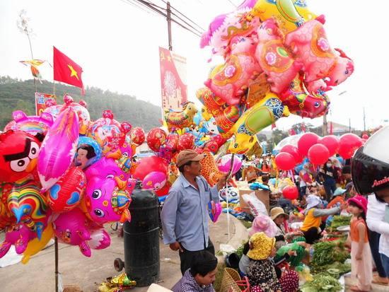 Combo 10 vỏ bóng thú kèm que