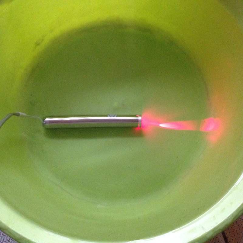 Đèn pin mini chiếu sáng,laser 2in1
