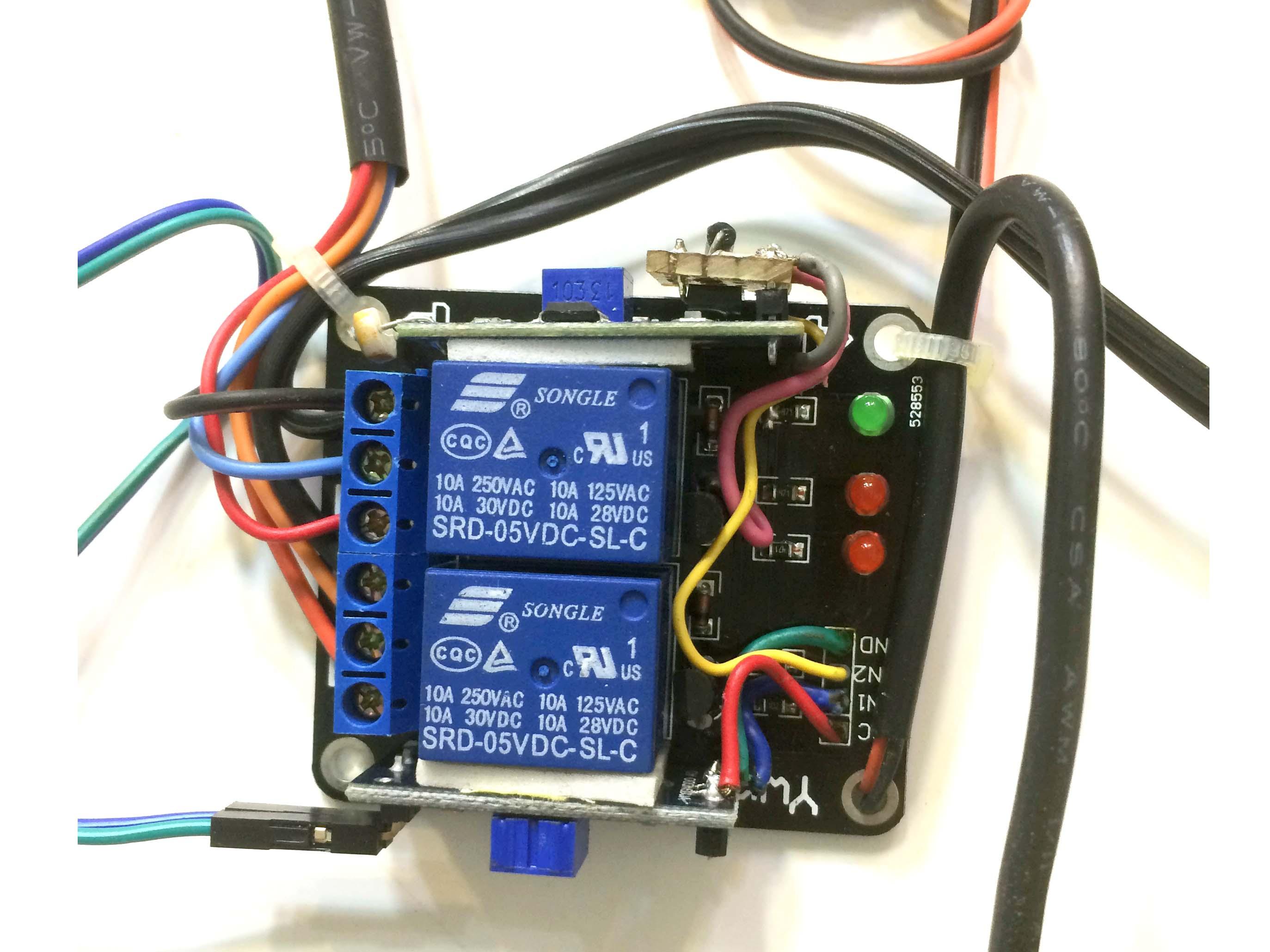 Bộ đảo chiều motor dùng cảm biến mưa và CBAS