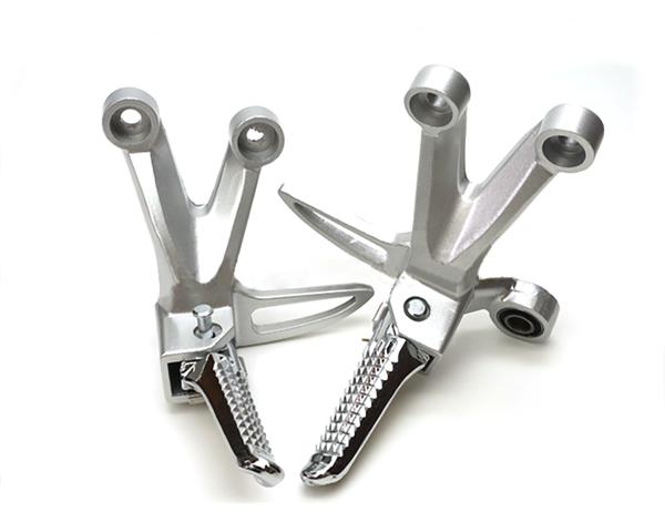Gác Chân  Raider  Gắn cho EX 135 cho EX 150