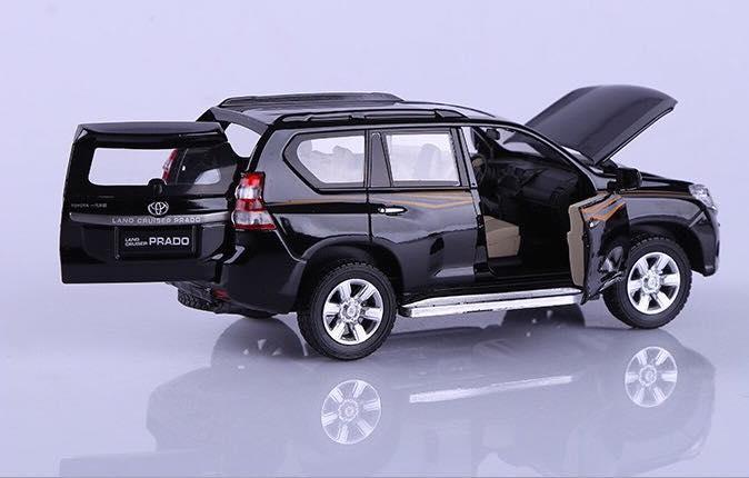 MÔ HÌNH XE TOYOTA LAND CRUISER PRADO 1:32 (ĐEN)