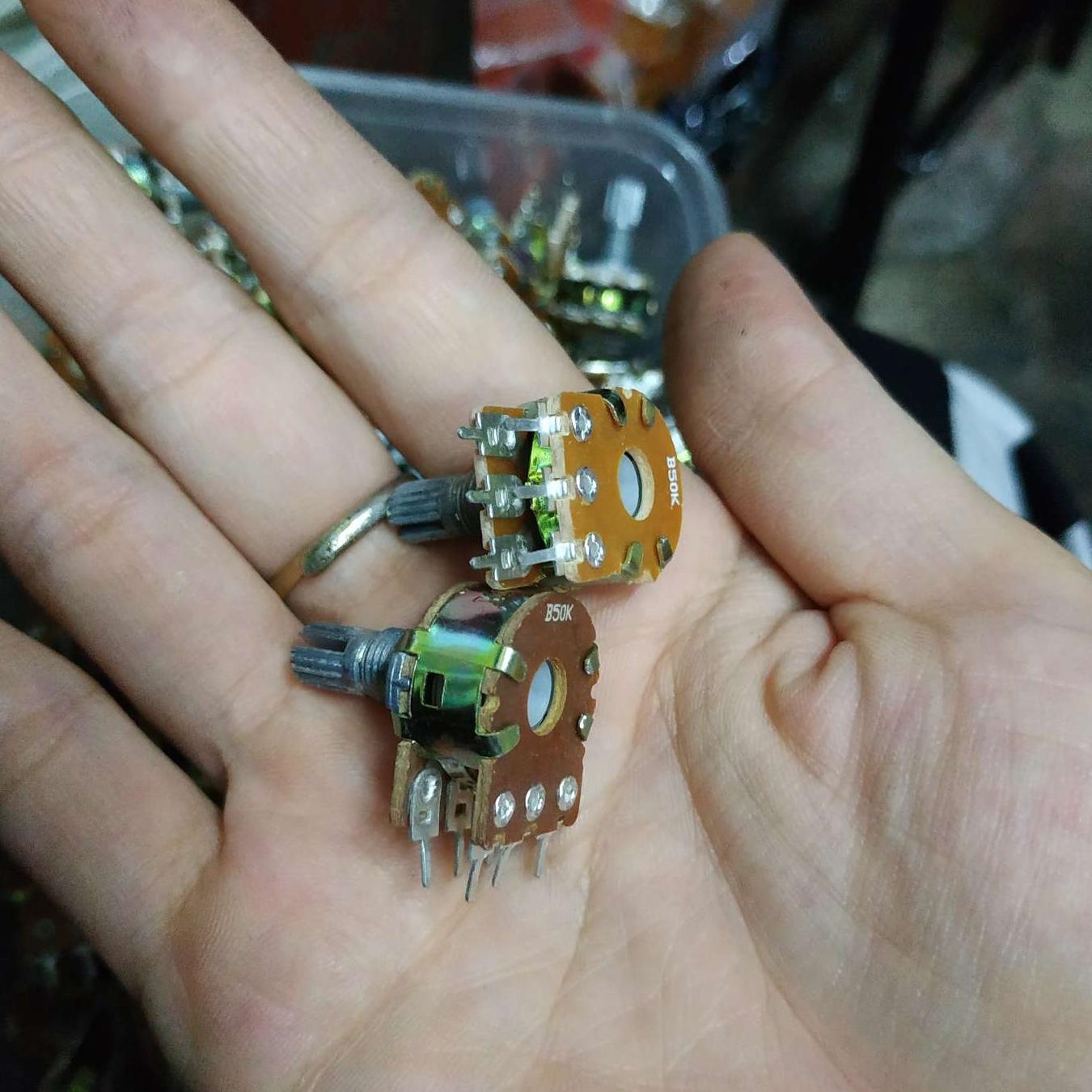 Chiết Áp 50K Kép Bi Combo 10 Con