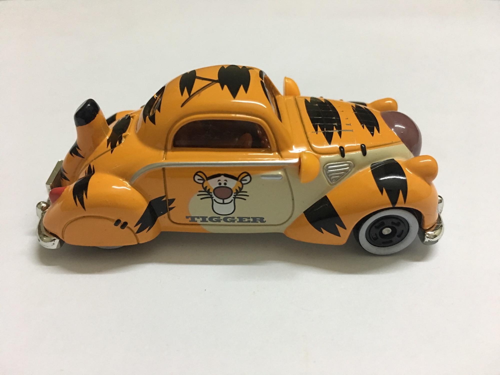 Xe mô hình Tomica Disney Resort