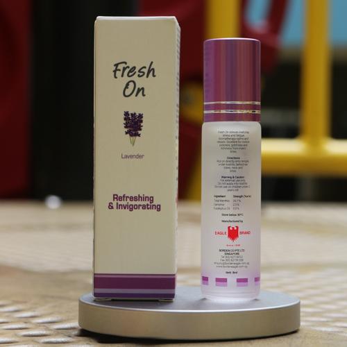 Dầu gió Fresh On của Eagle Brand - Hương Lavender (hoa oải hương)