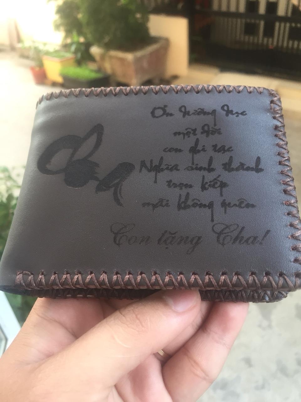 [HCM]Ví Da Bò 100% Khắc Thư Pháp Tình Cha