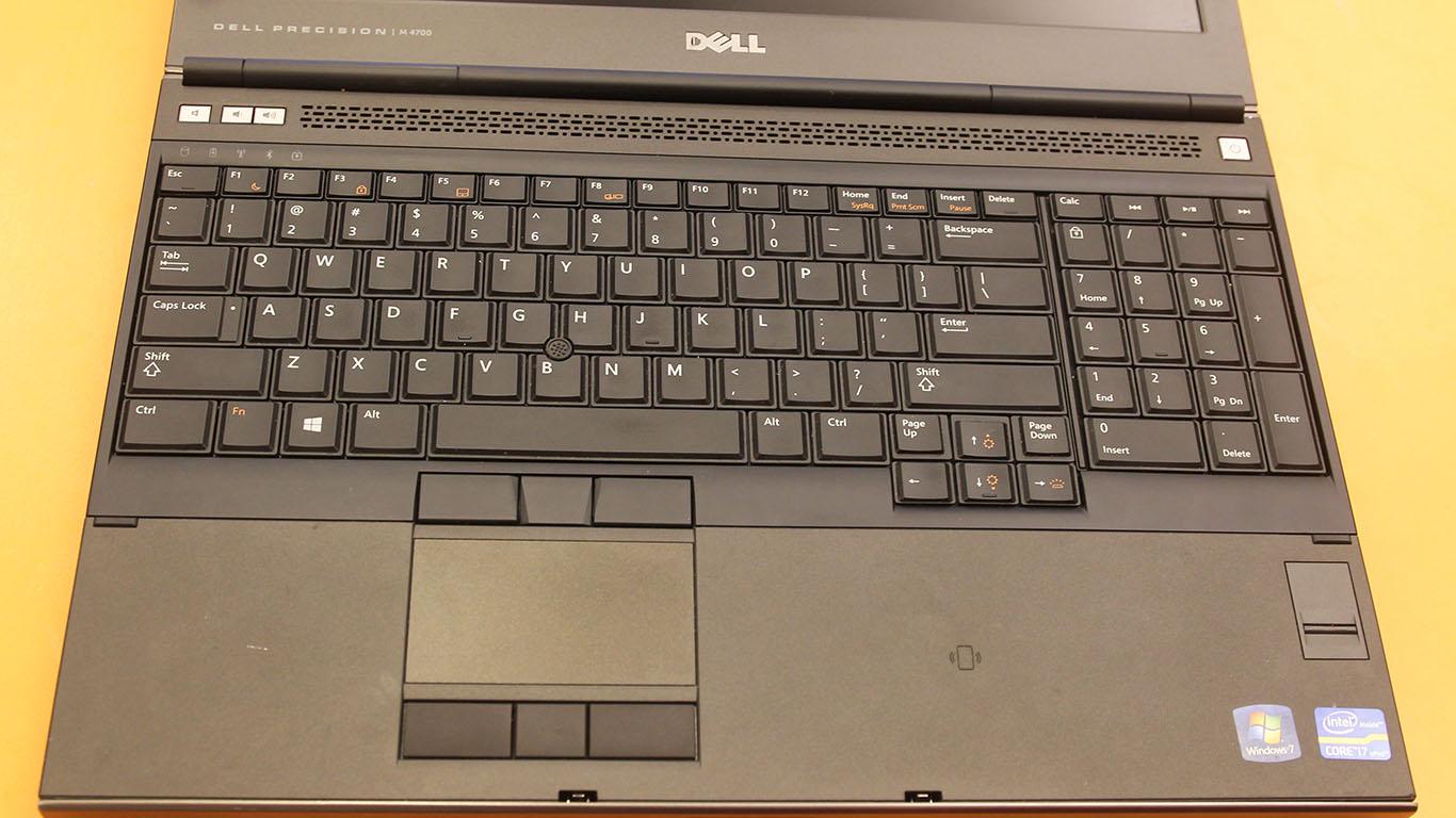 Dell Precision M4700 Mobile Workstation CPU I7 3720QM VGA K1000M