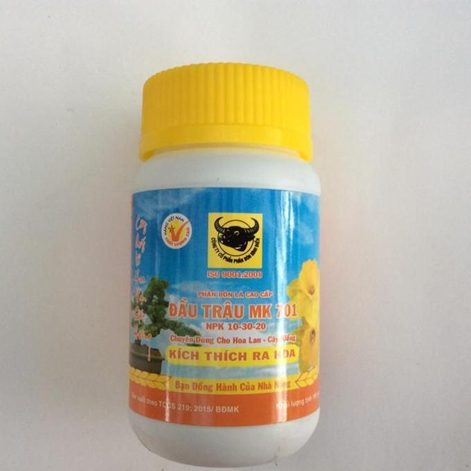 Phân bón lá Đầu Trâu 701 - Kích thích ra hoa