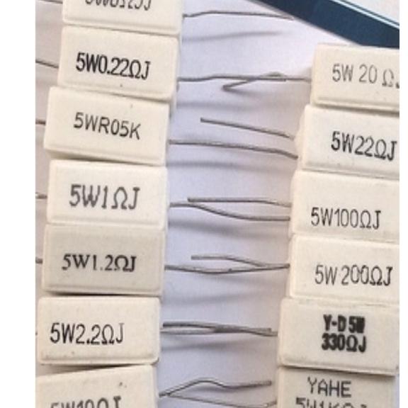 10 Trở sứ loại  5w