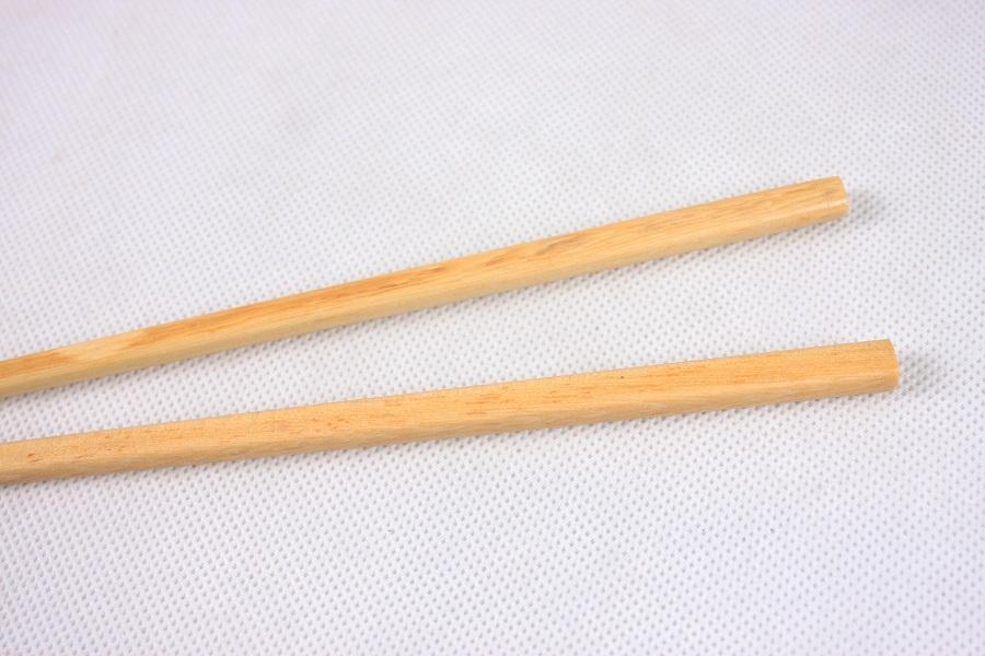 Bộ 10 đôi đũa gỗ chò chỉ cao cấp Lâm Nguyên D042