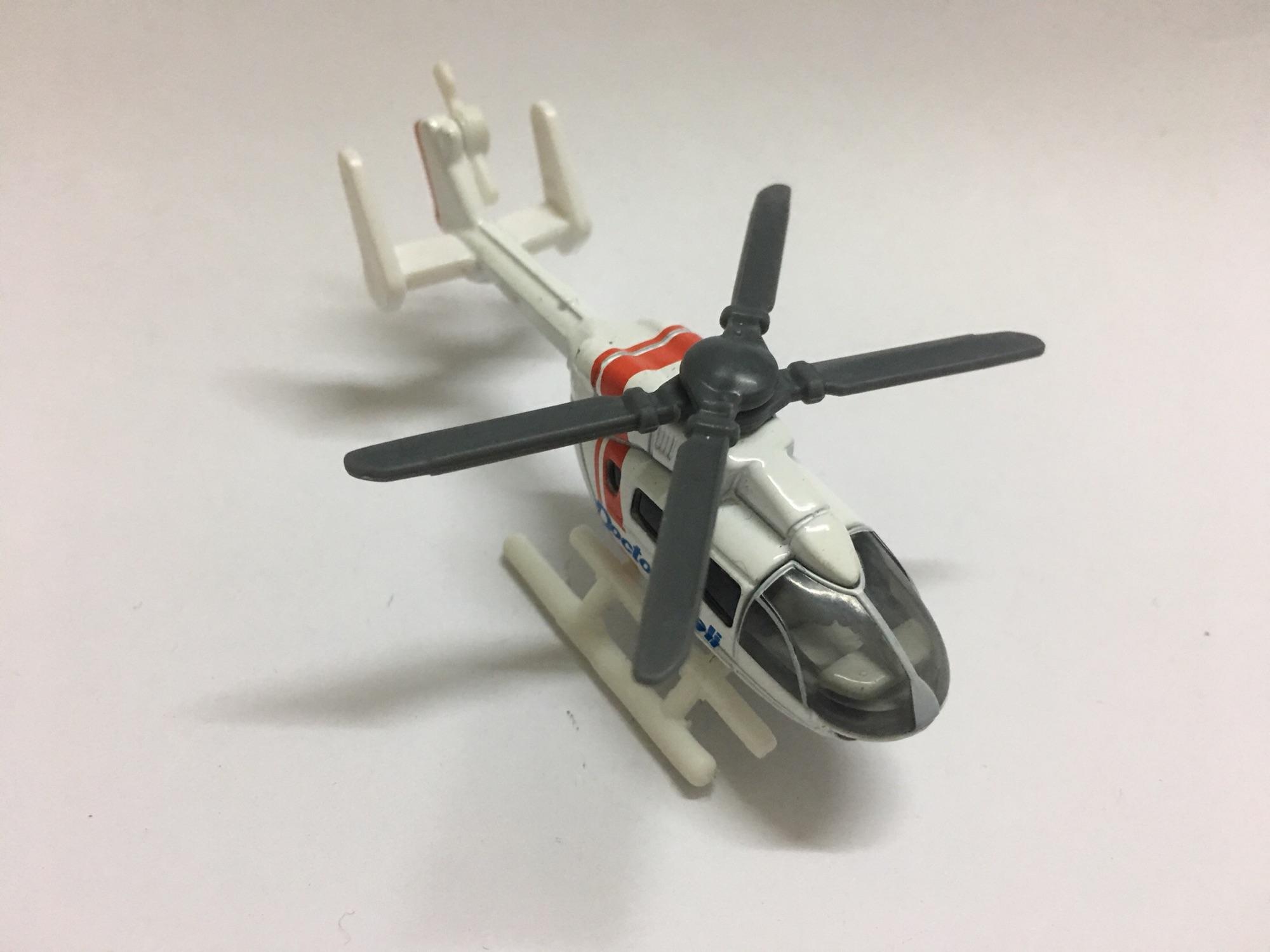 Mô hình trực thăng Tomica Doctor-Heli
