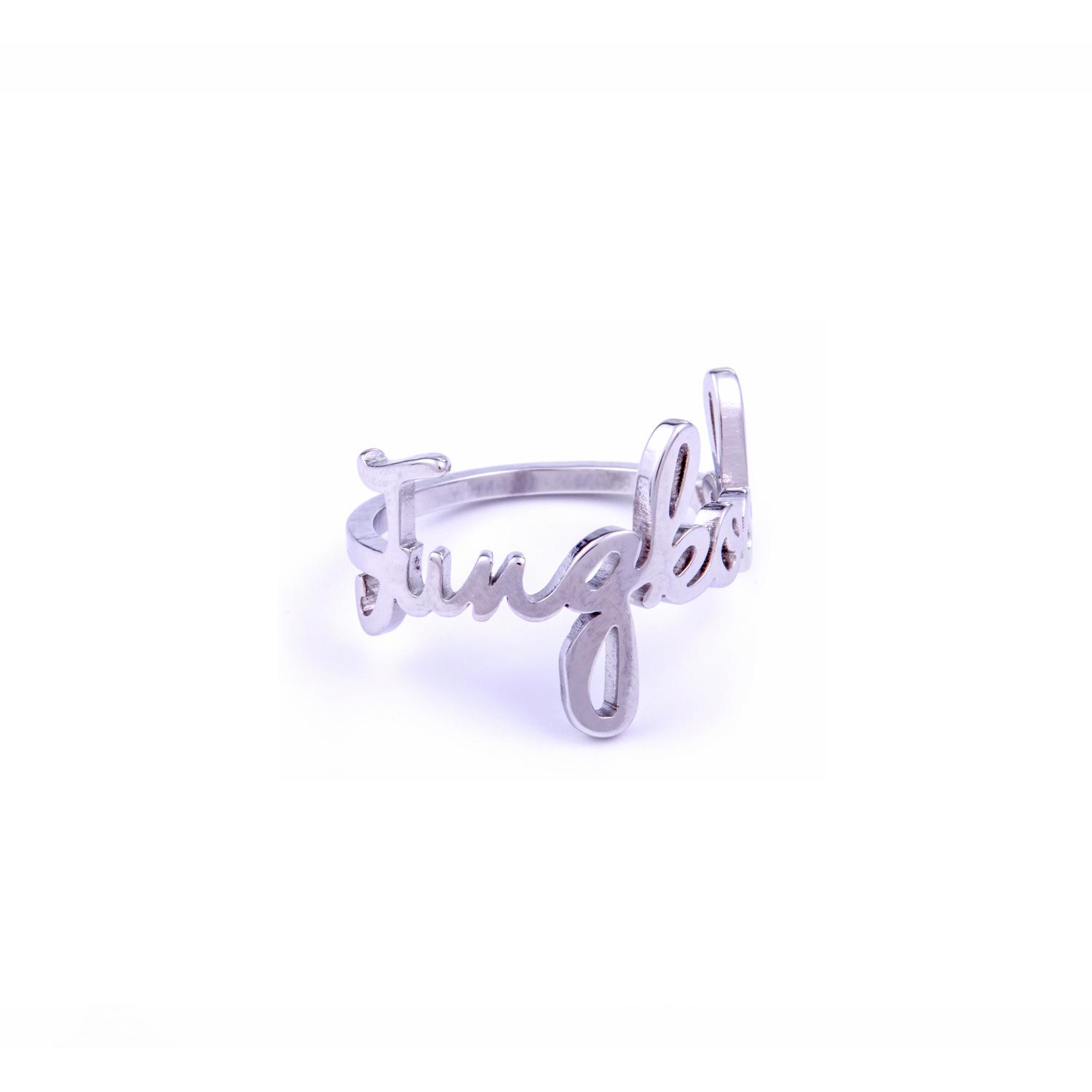 Nhẫn Titan mặt uốn hình tên các thành viên BTS