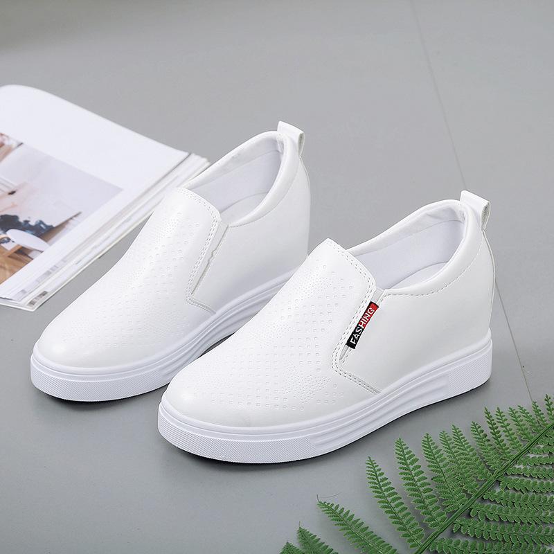 Giày slip on độn đế da chấm 6251 Gokichi