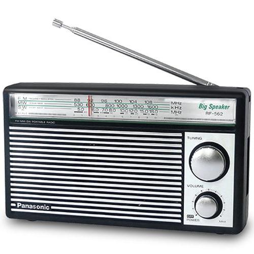 Radio Panasonic RF-562DD